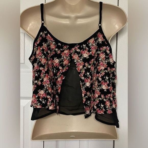 SALE✨  NWOT Flowy Crop Top -  Ambiance Apparel Floral Crop Top - Sz M - Picture 2 of 11